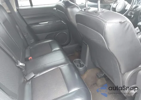 2014 Jeep Compass Latitude z USA, uszkodzony, nr VIN 1C4NJDEB3ED549681